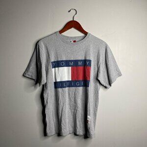 Vintage Tommy Hilfiger grey tee tagged large runs small cracking on graphic 100%
